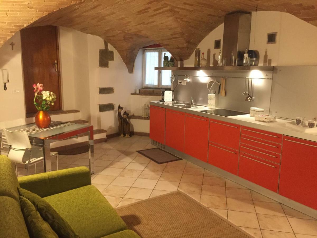 Appartamento Via Alessi Perugia Esterno foto