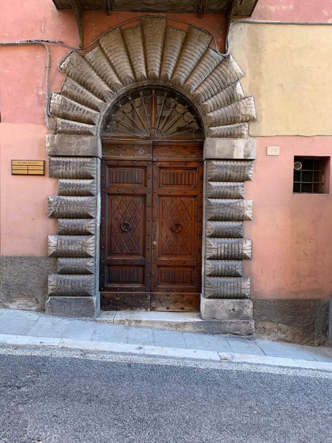 Appartamento Via Alessi Perugia Esterno foto